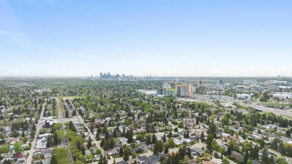 5047 Batchelor Crescent NW Calgary AB T2L 1S8