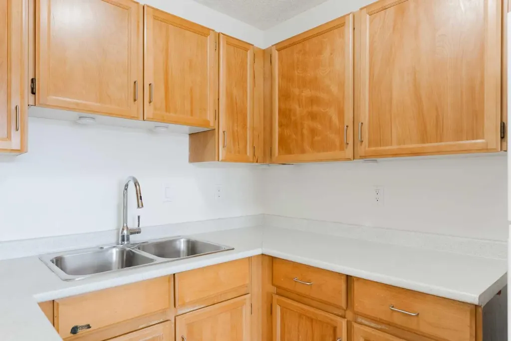 420 Grier Avenue NE Calgary AB T2K 5X6