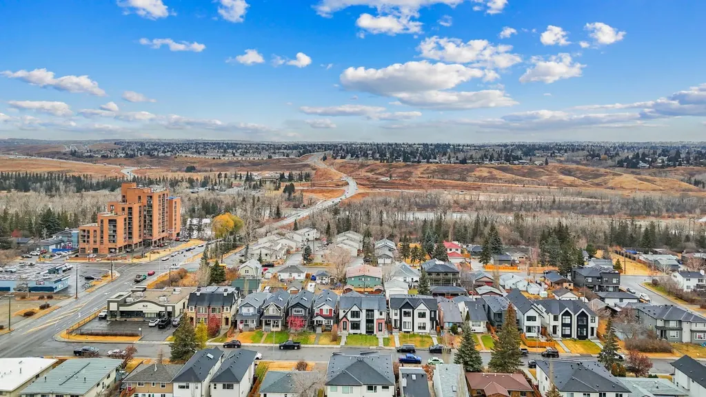 8528 47 Avenue NW Calgary AB t3b1z9