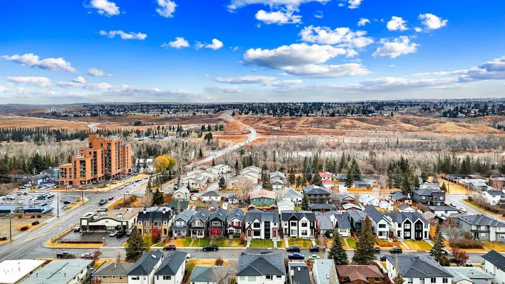 8528 47 Avenue NW Calgary AB t3b1z9