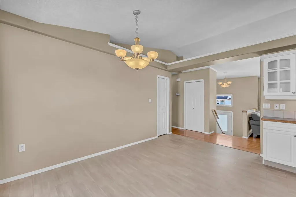 970 Kipling Crescent SW Redcliff AB T0J2P0
