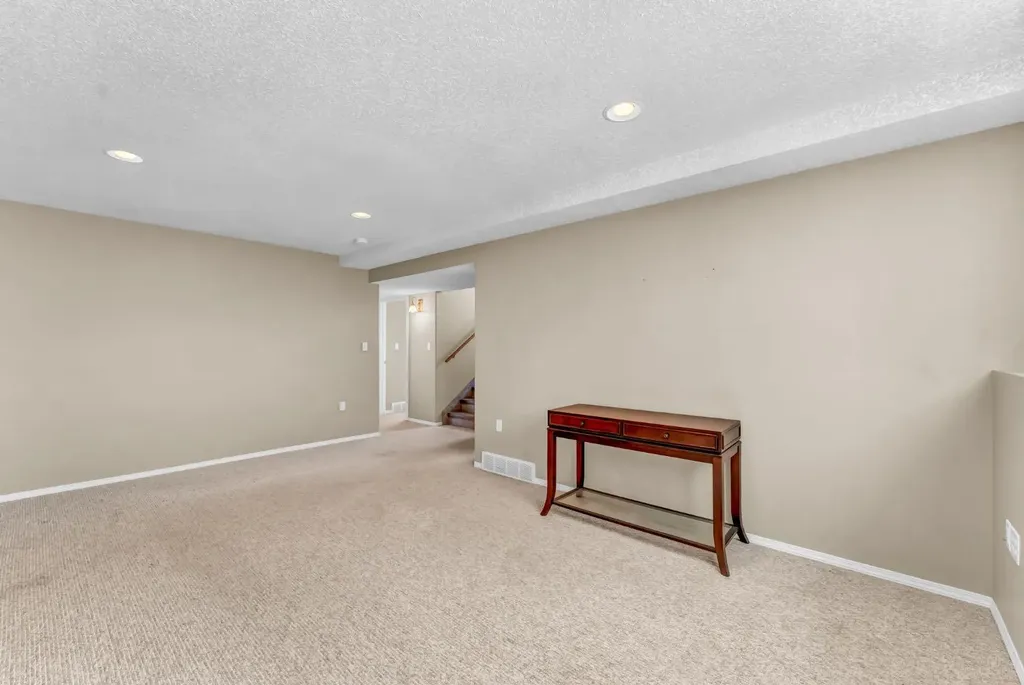 970 Kipling Crescent SW Redcliff AB T0J2P0