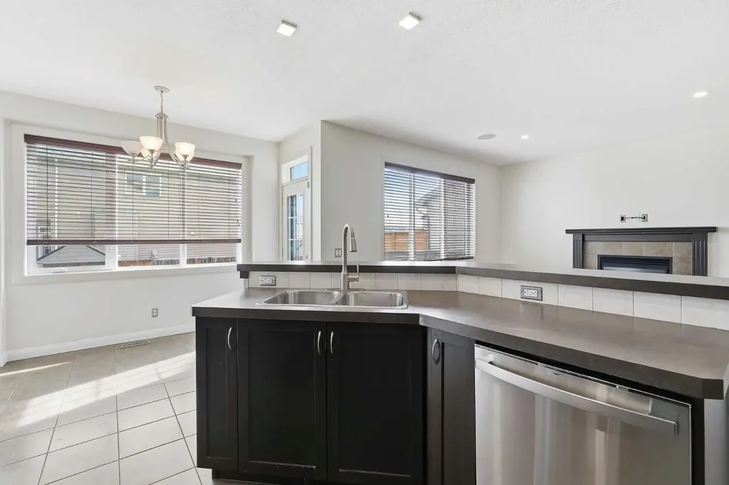 121 Copperstone Close SE Calgary AB T2Z0P4