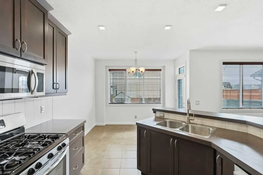 121 Copperstone Close SE Calgary AB T2Z0P4