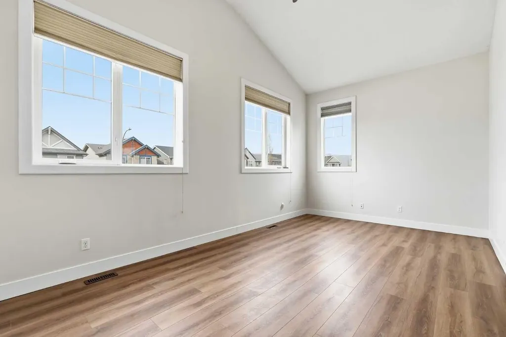121 Copperstone Close SE Calgary AB T2Z0P4