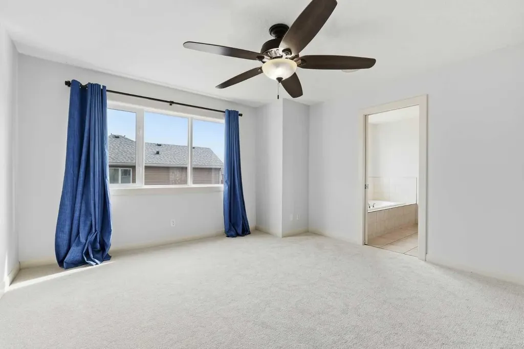121 Copperstone Close SE Calgary AB T2Z0P4