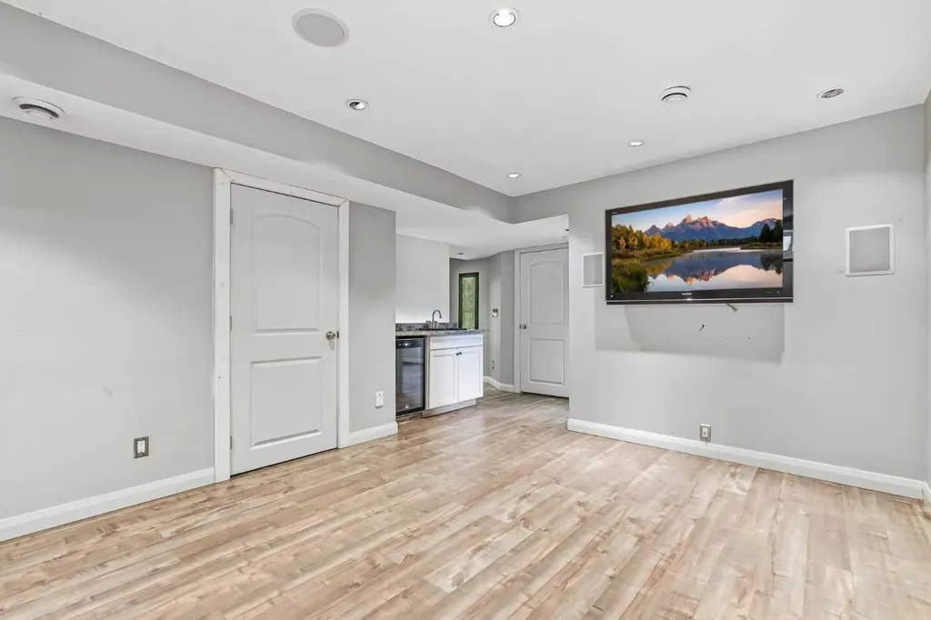 121 Copperstone Close SE Calgary AB T2Z0P4