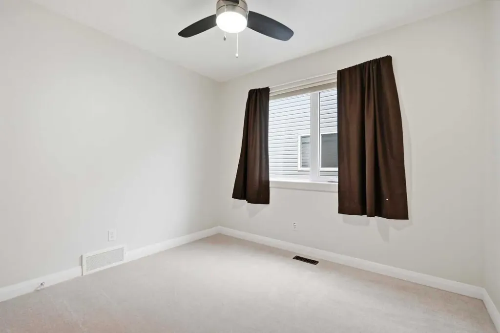 121 Copperstone Close SE Calgary AB T2Z0P4