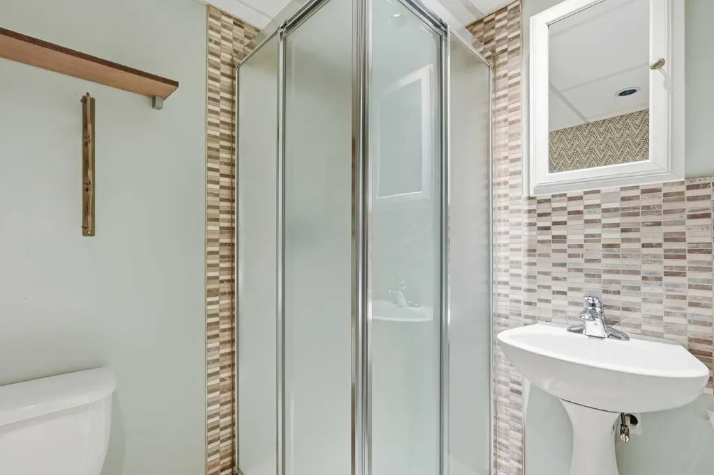 121 Copperstone Close SE Calgary AB T2Z0P4