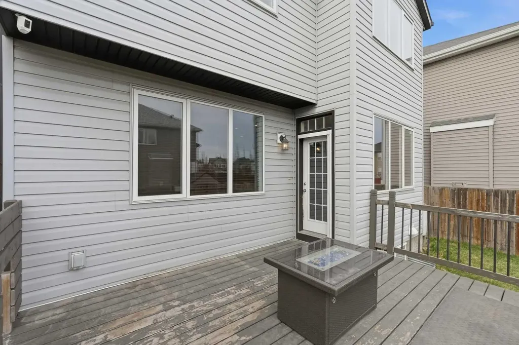 121 Copperstone Close SE Calgary AB T2Z0P4