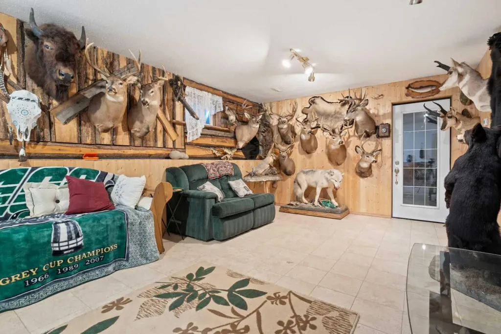 22321 Twp Road 414 Rural Lacombe County AB T4L 0H6