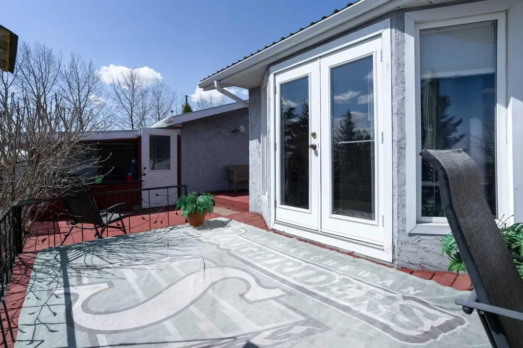 22321 Twp Road 414 Rural Lacombe County AB T4L 0H6