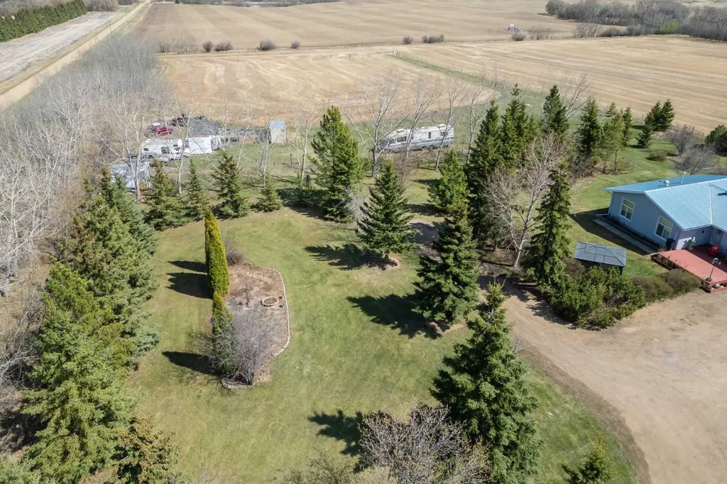 22321 Twp Road 414 Rural Lacombe County AB T4L 0H6