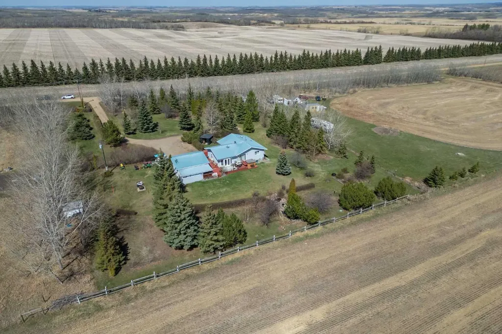 22321 Twp Road 414 Rural Lacombe County AB T4L 0H6