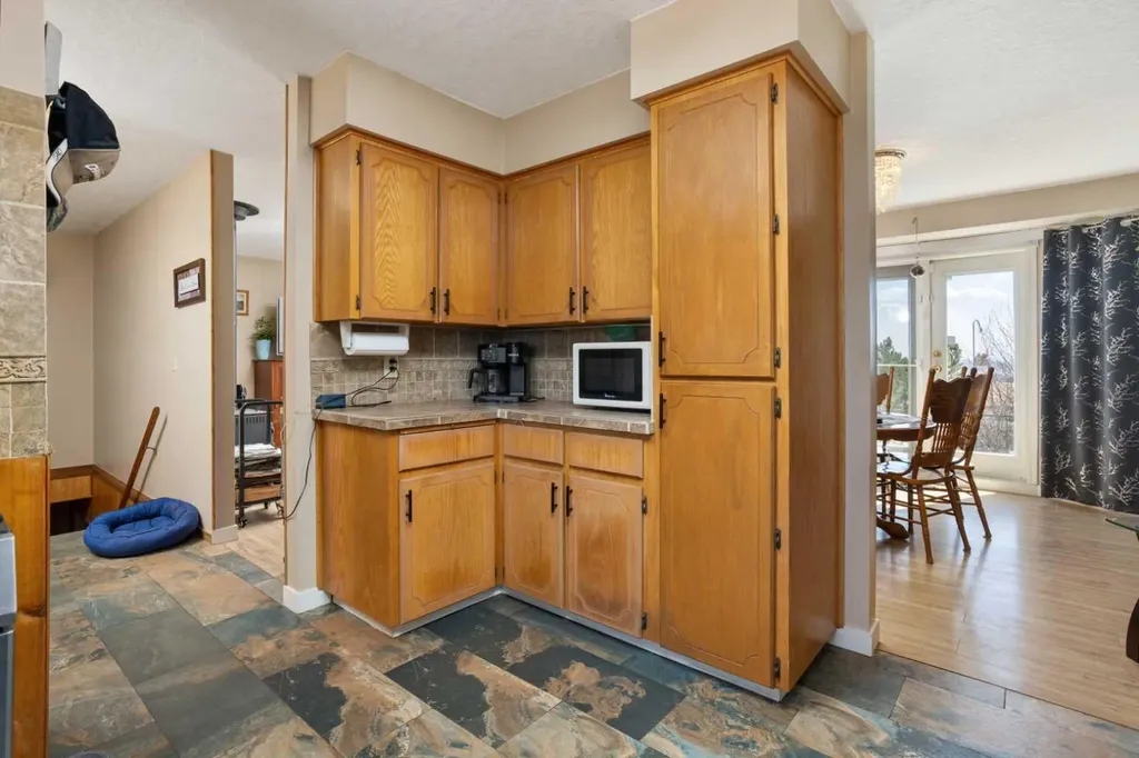 22321 Twp Road 414 Rural Lacombe County AB T4L 0H6