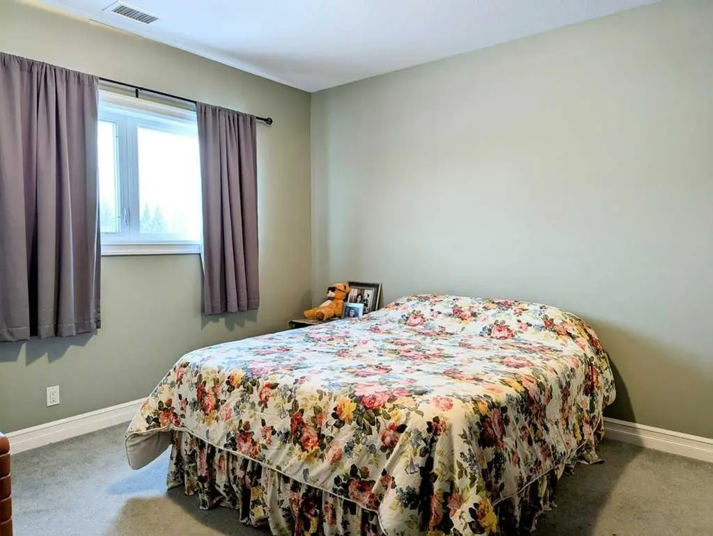 601 6 Avenue SE Slave Lake AB T0G2A3