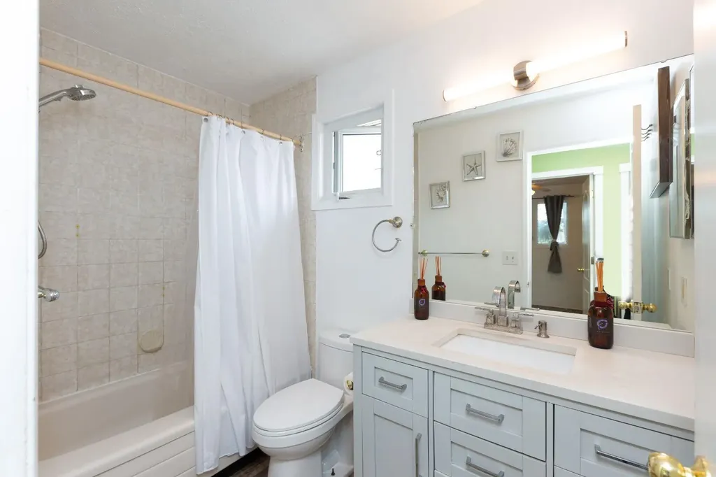 95 Castleridge Close NE Calgary AB T3J1Y9