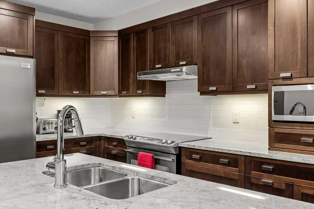 106 Stewart Creek Landing Canmore AB T1W0G6
