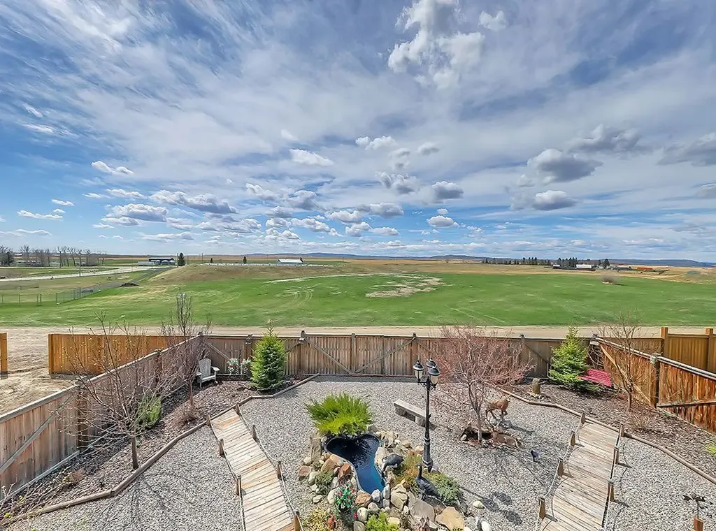 137 Westview Drive Nanton AB T0L 1R0