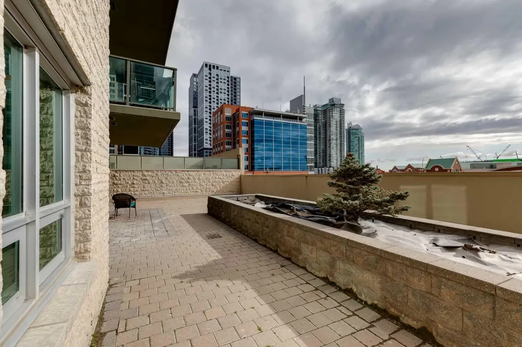 210 15 Avenue SE Calgary AB T2G 0B5