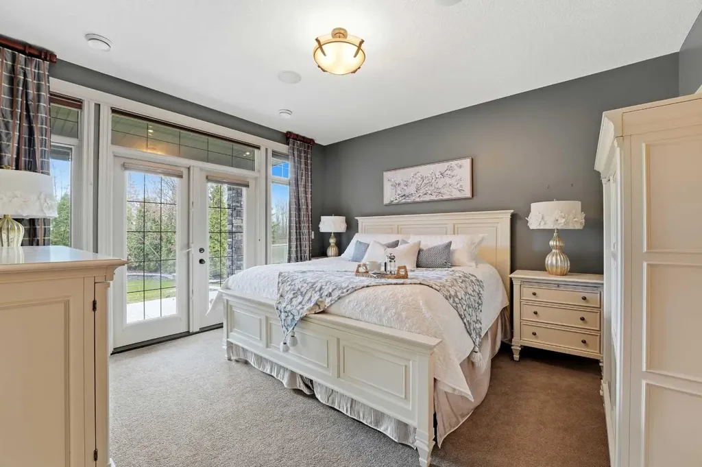 68 Oakwood Close Red Deer AB T4P 0C5
