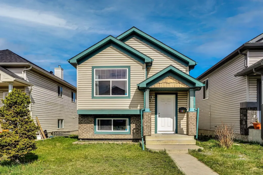 71 Saddlemont Road NE Calgary AB T3J5E4