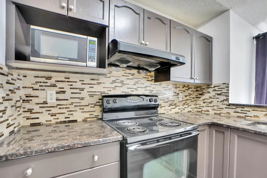 71 Saddlemont Road NE Calgary AB T3J5E4
