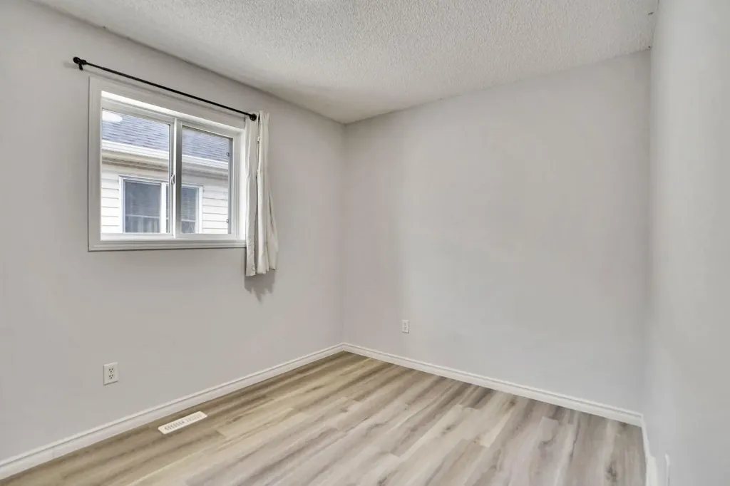 71 Saddlemont Road NE Calgary AB T3J5E4