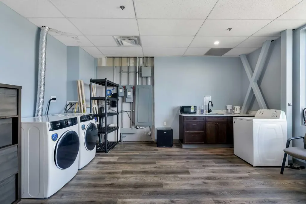 20 Saddlestone Drive NE Calgary AB T3J 0W8