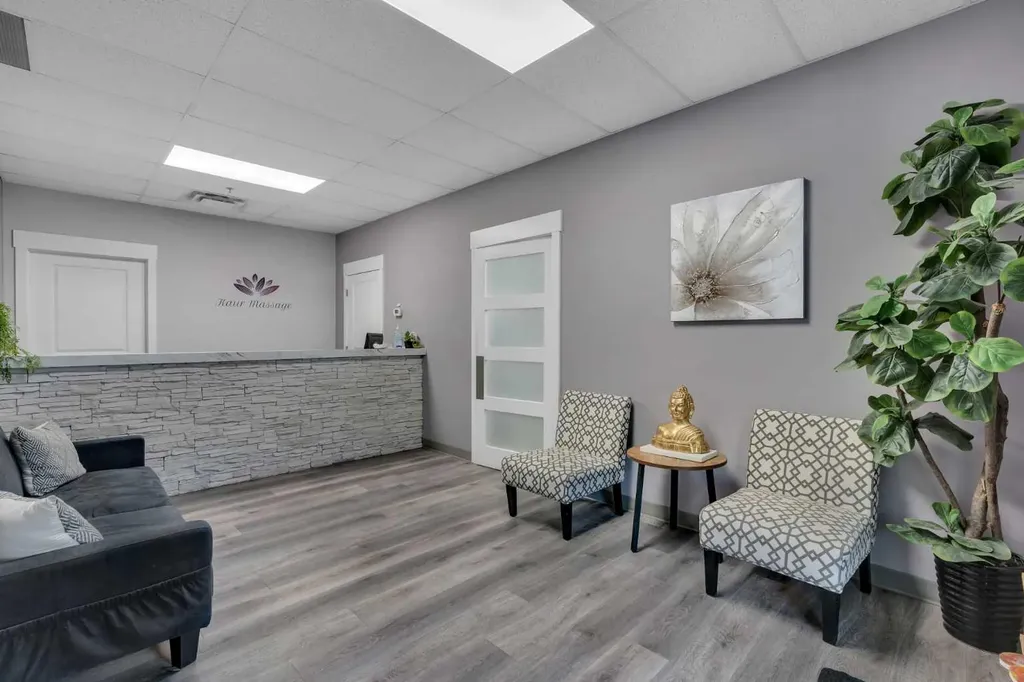 20 Saddlestone Drive NE Calgary AB T3J 0W8