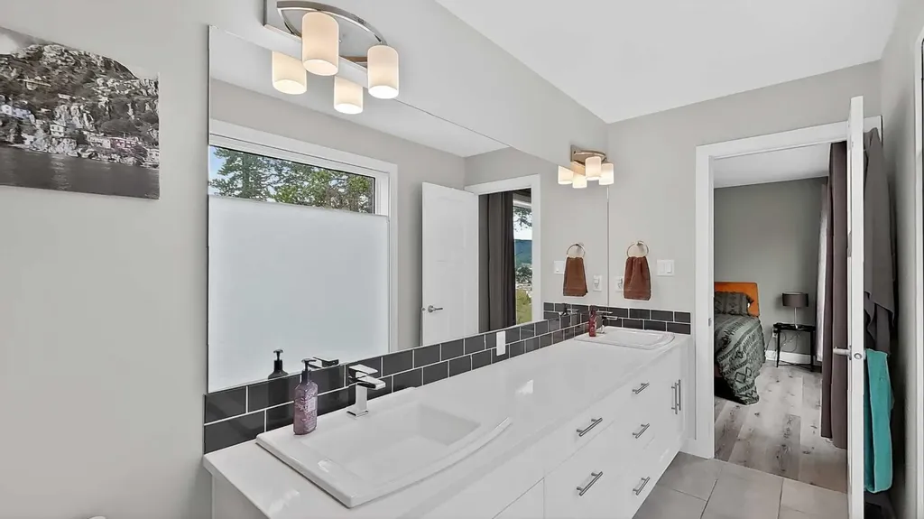 209 Southmore Place Blairmore AB T0K0E0