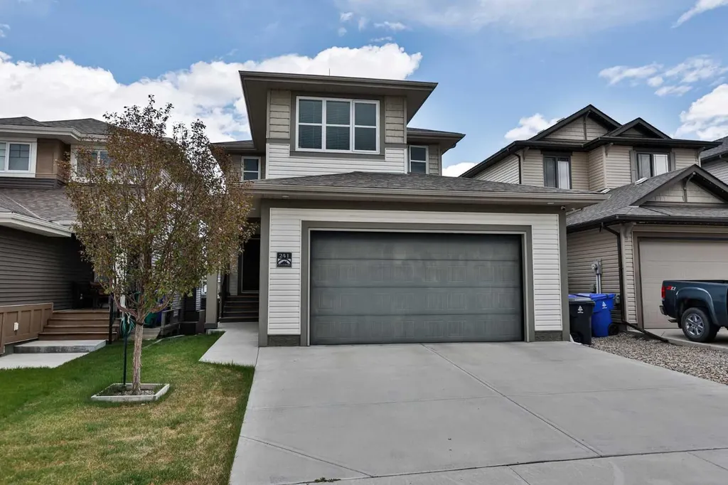 241 Lasalle Terrace W Lethbridge AB T1J 5G9