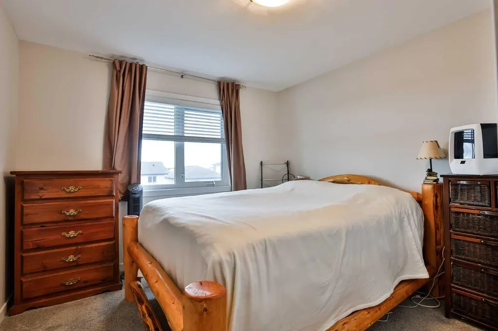 241 Lasalle Terrace W Lethbridge AB T1J 5G9