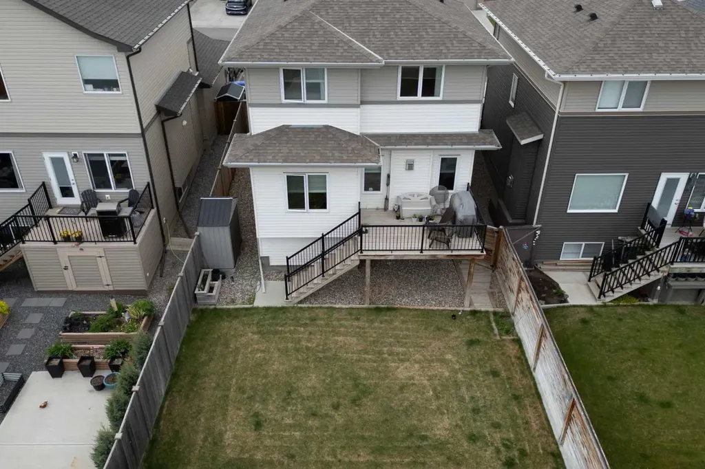 241 Lasalle Terrace W Lethbridge AB T1J 5G9