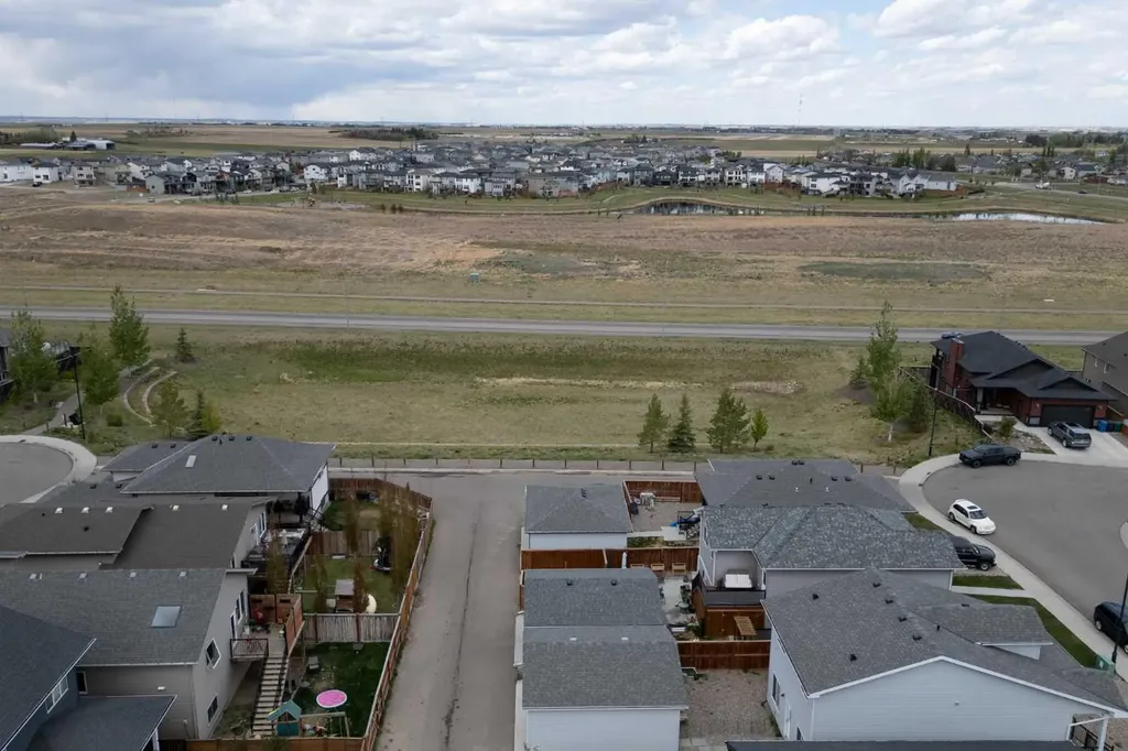 241 Lasalle Terrace W Lethbridge AB T1J 5G9