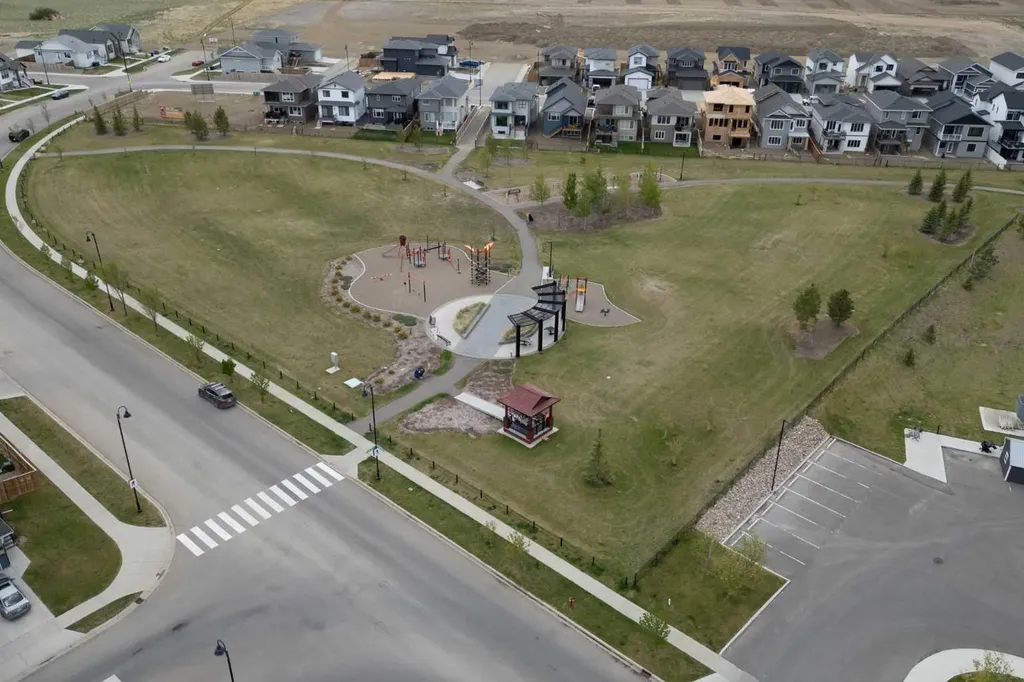 241 Lasalle Terrace W Lethbridge AB T1J 5G9