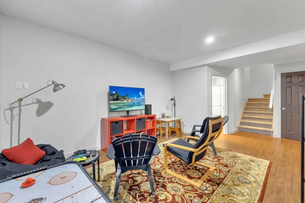 132 Ingle Close Red Deer AB T4R 3S2