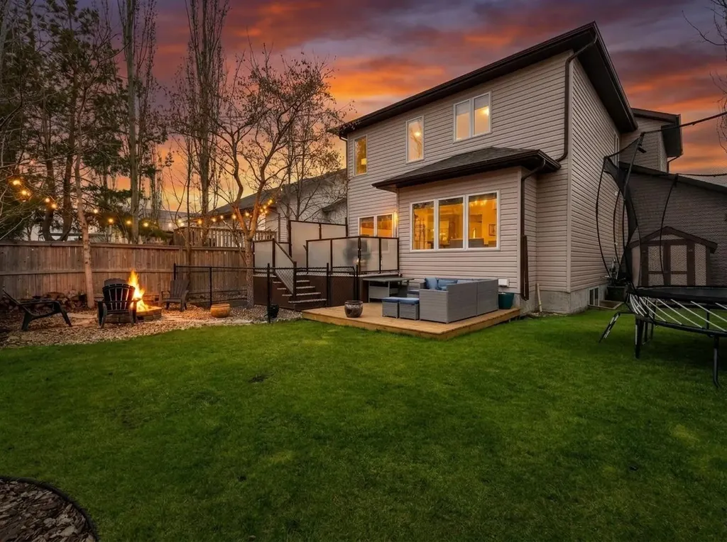 132 Ingle Close Red Deer AB T4R 3S2