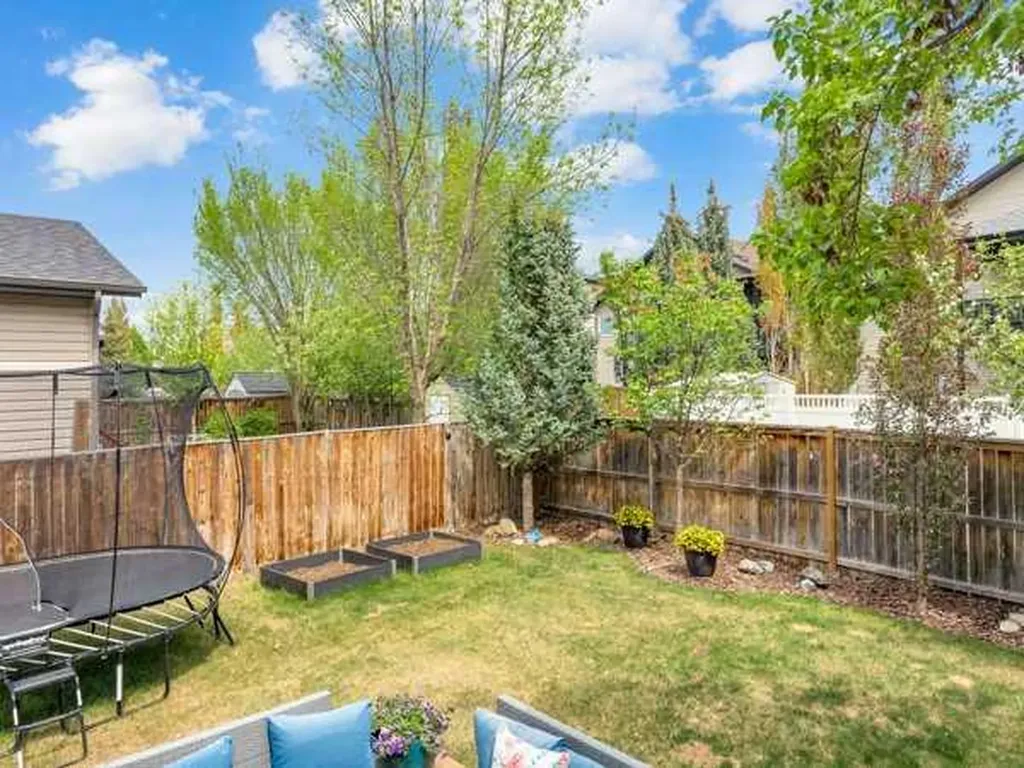 132 Ingle Close Red Deer AB T4R 3S2