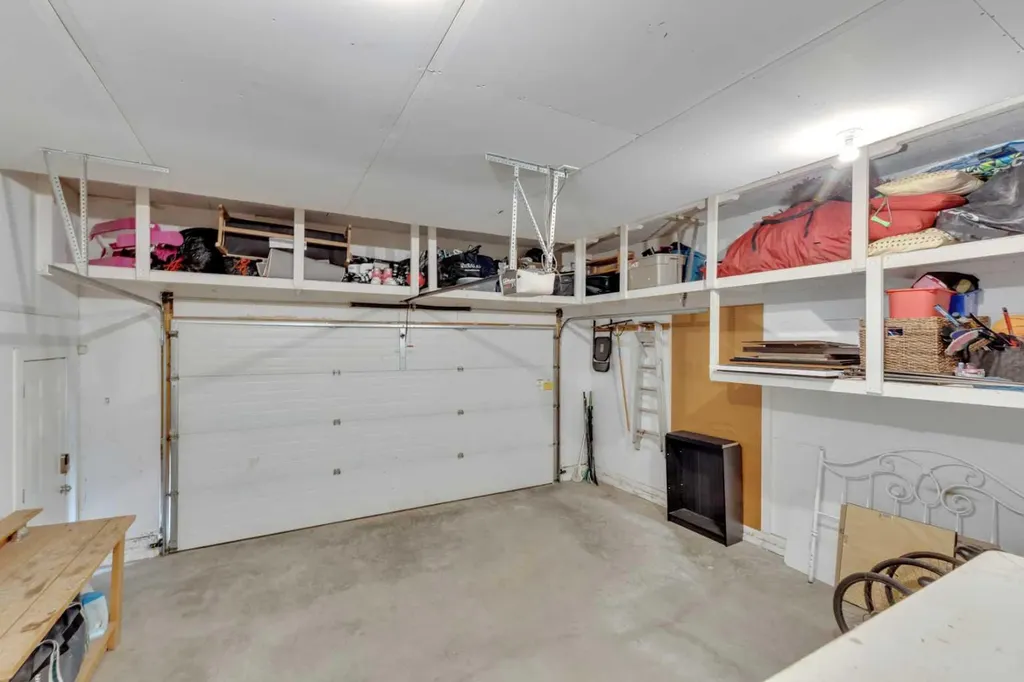 132 Ingle Close Red Deer AB T4R 3S2