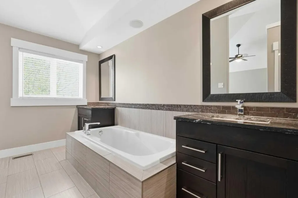 314 30 Avenue NE Calgary AB T2E2E1