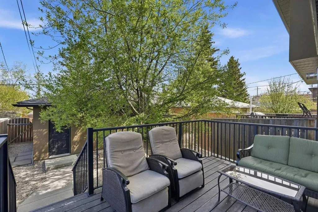 314 30 Avenue NE Calgary AB T2E2E1