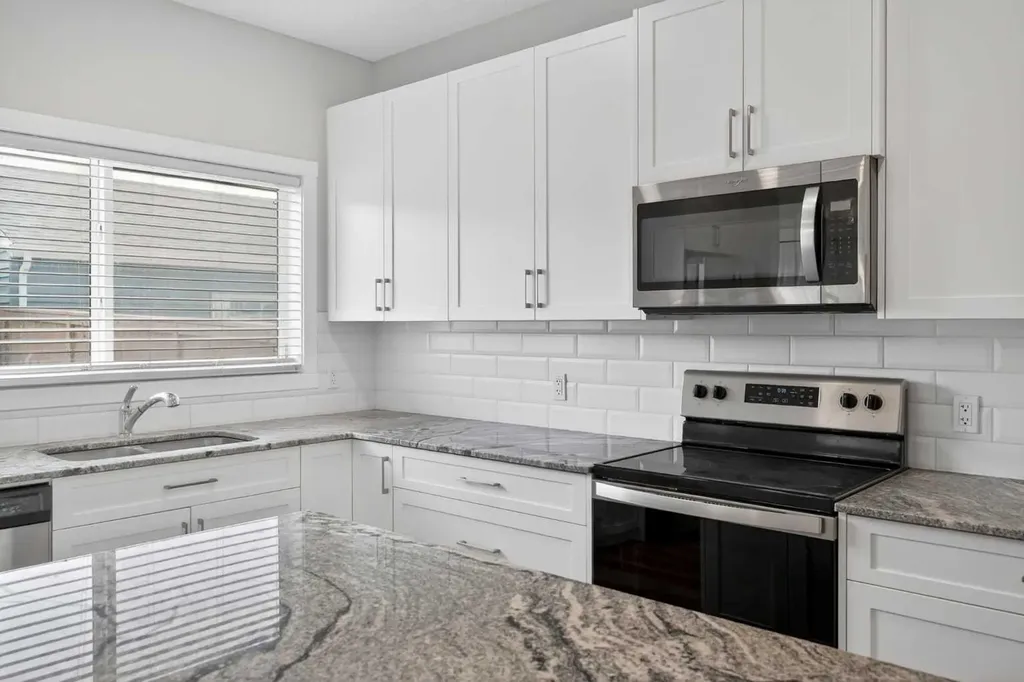 326 Creekside Boulevard SW Calgary AB T2X 4Y1