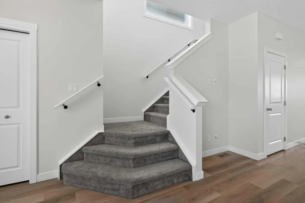 326 Creekside Boulevard SW Calgary AB T2X 4Y1