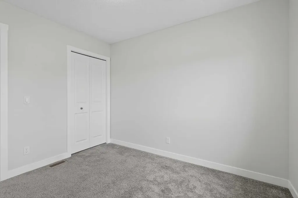 326 Creekside Boulevard SW Calgary AB T2X 4Y1