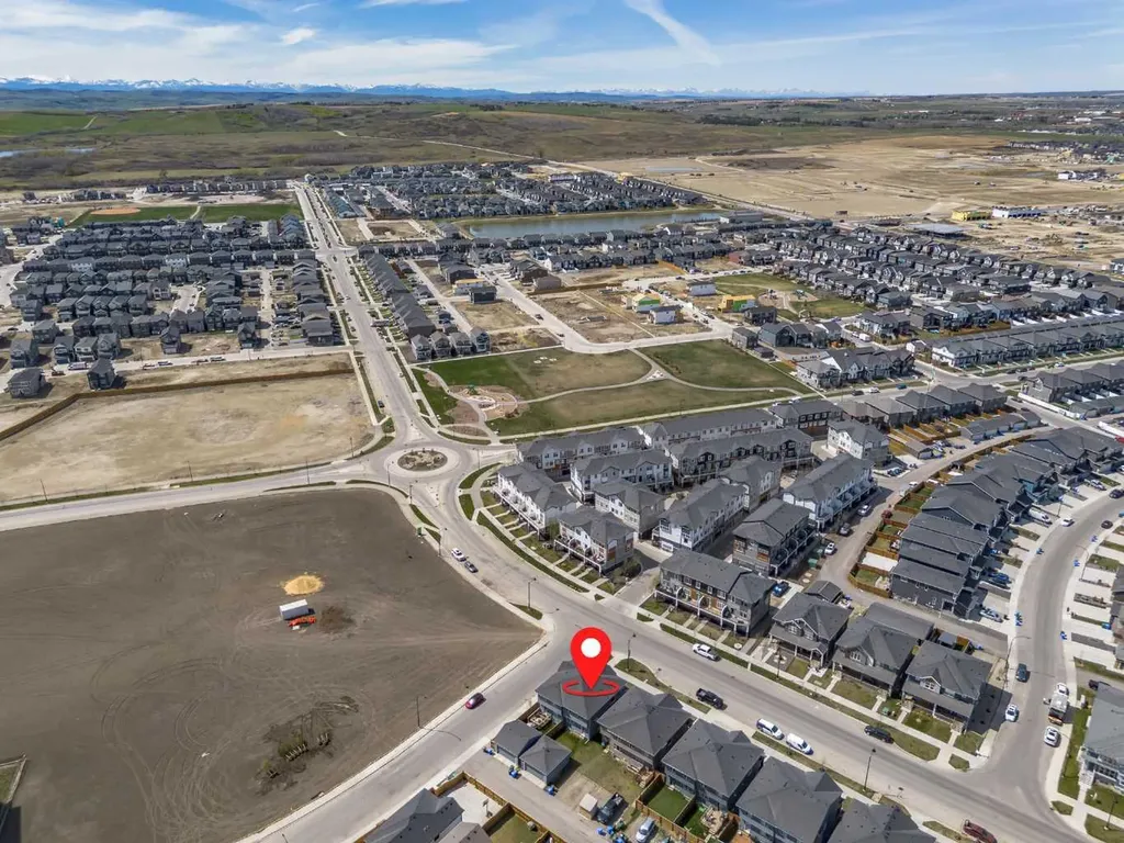 326 Creekside Boulevard SW Calgary AB T2X 4Y1