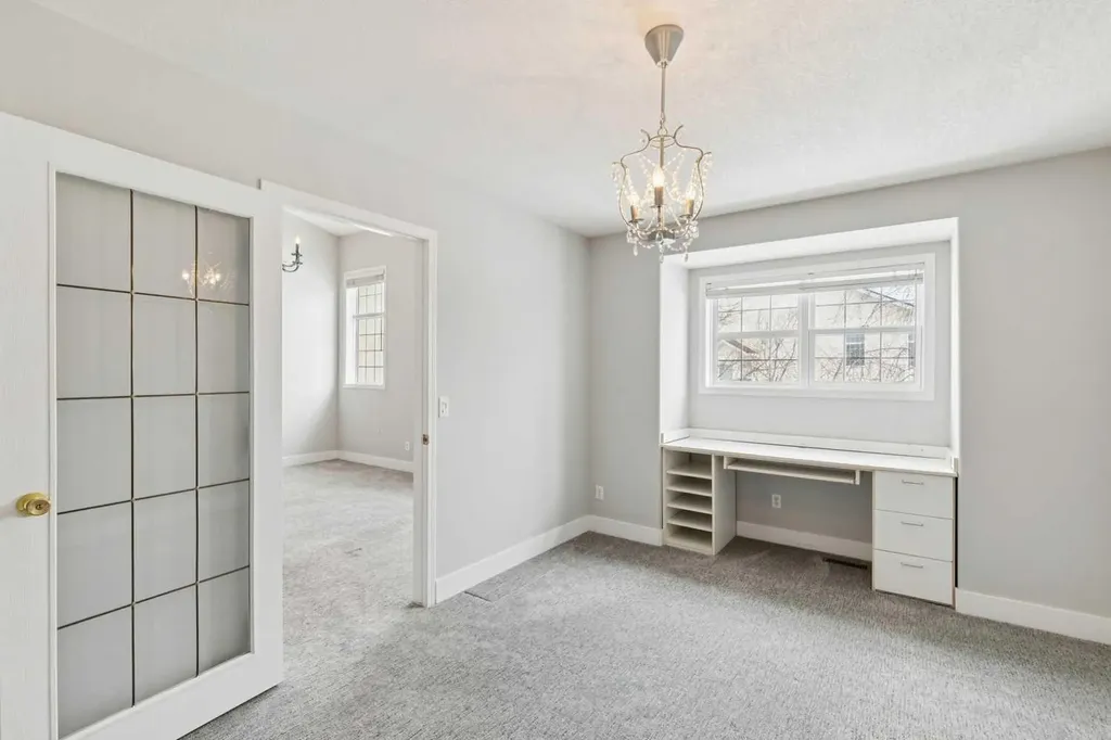 328 Prominence Heights SW Calgary AB T3H 2Z6