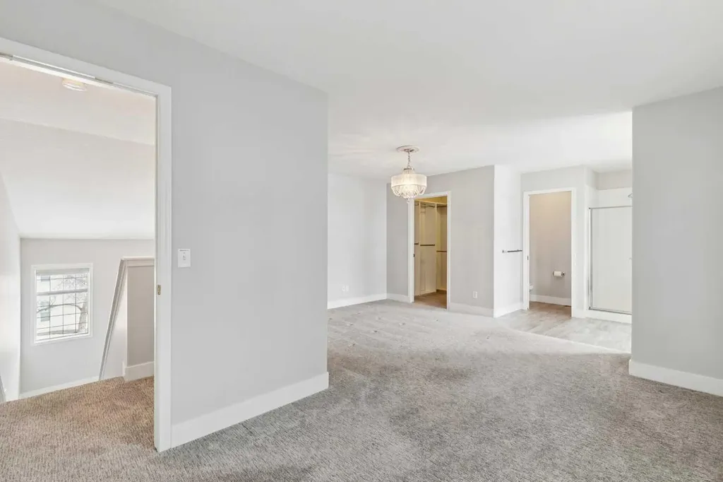 328 Prominence Heights SW Calgary AB T3H 2Z6