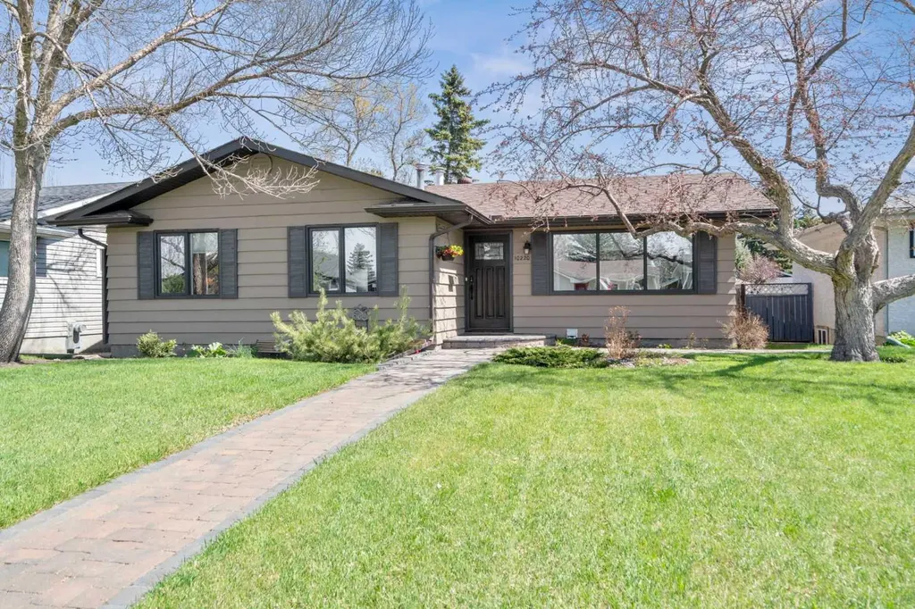 10220 Maple Grove Place SE Calgary AB T2J 1S6