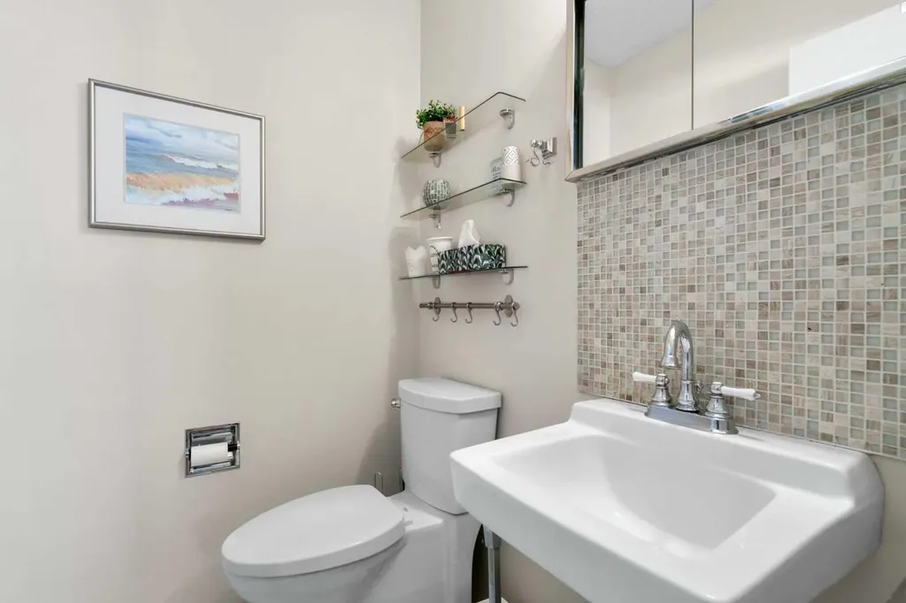 10220 Maple Grove Place SE Calgary AB T2J 1S6